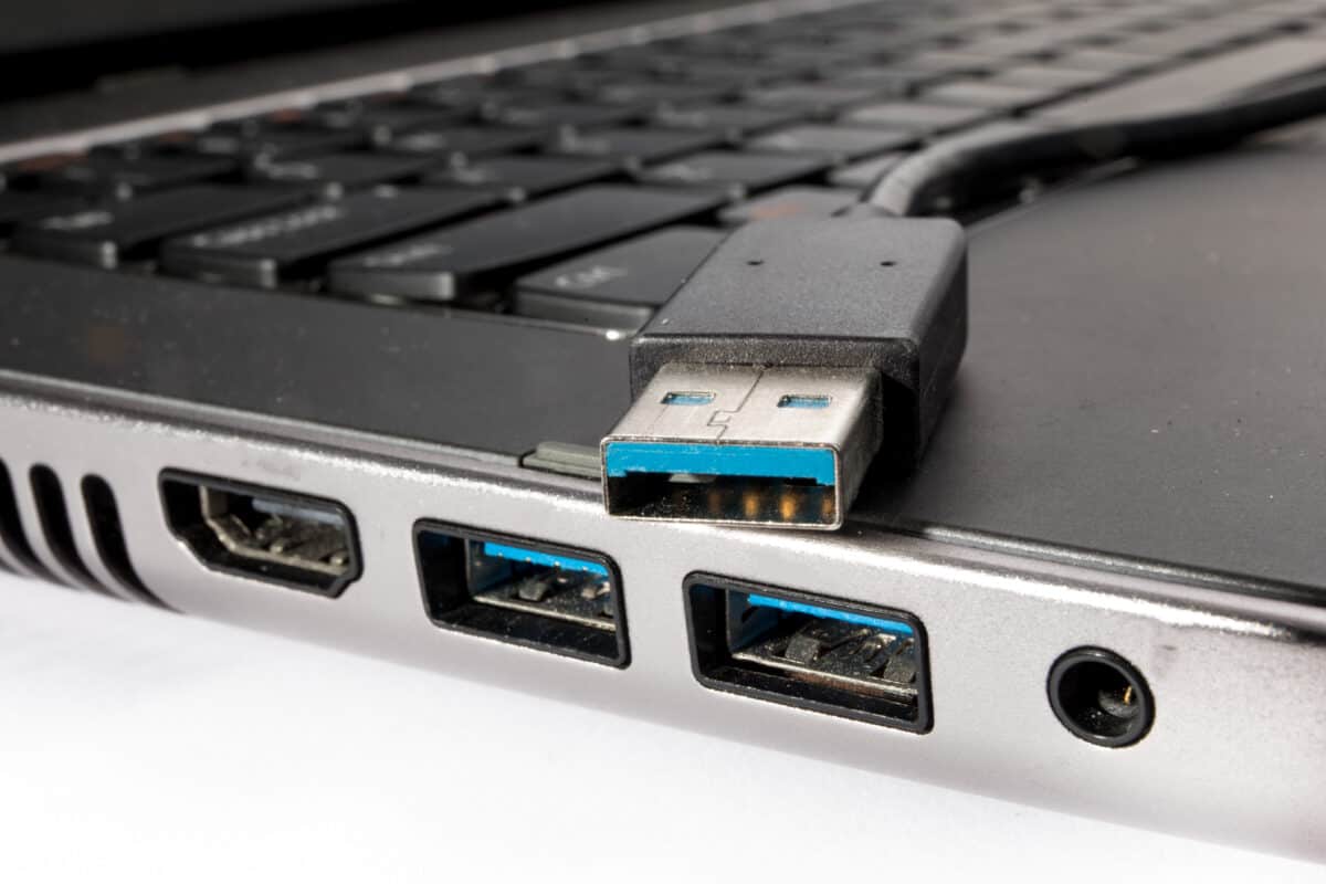 HP Laptopta USB Girişi Çalışmıyor – Neden Olur, Nasıl Düzeltilir?