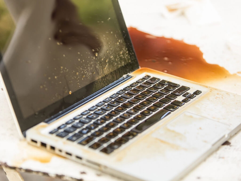 HP Laptop Sıvı Teması